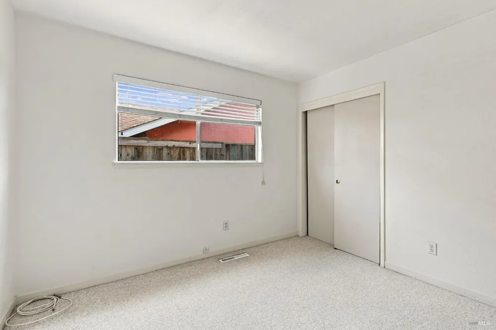 25 San Aleso Court Novato, CA 94945