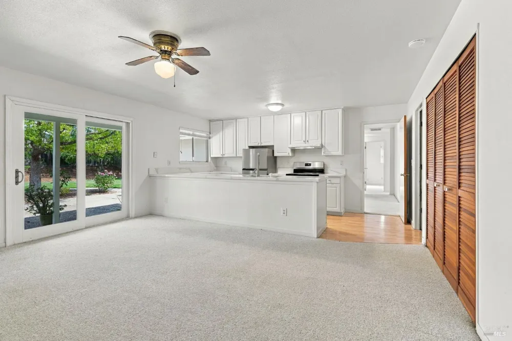 25 San Aleso Court Novato, CA 94945