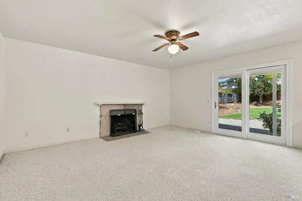 25 San Aleso Court Novato, CA 94945