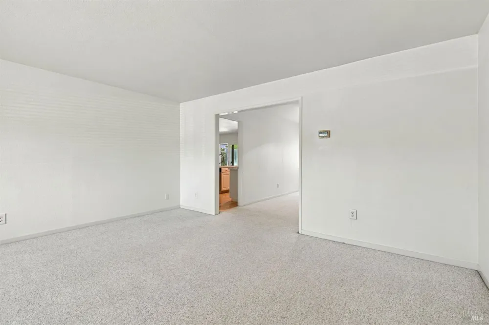 25 San Aleso Court Novato, CA 94945