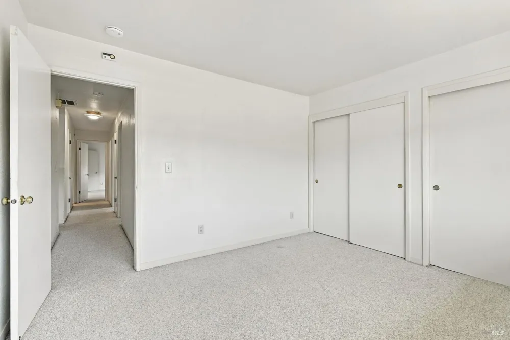 25 San Aleso Court Novato, CA 94945