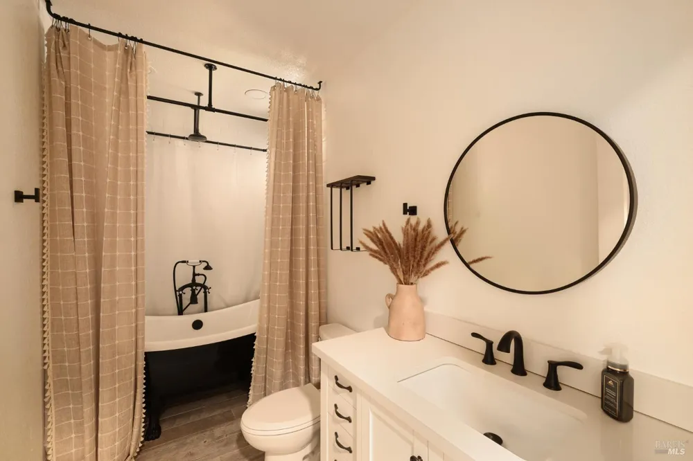 372 Kendrick Lane Vacaville, CA 95687