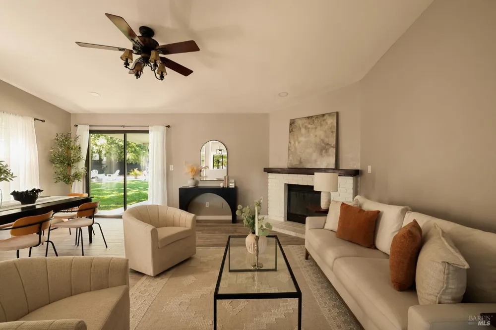 372 Kendrick Lane Vacaville, CA 95687