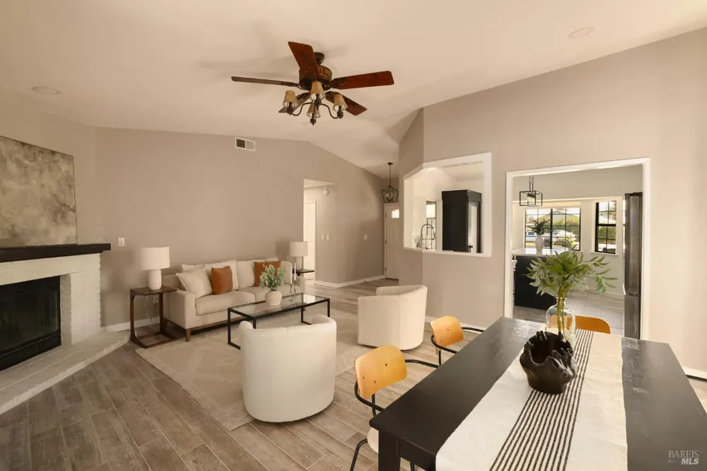 372 Kendrick Lane Vacaville, CA 95687