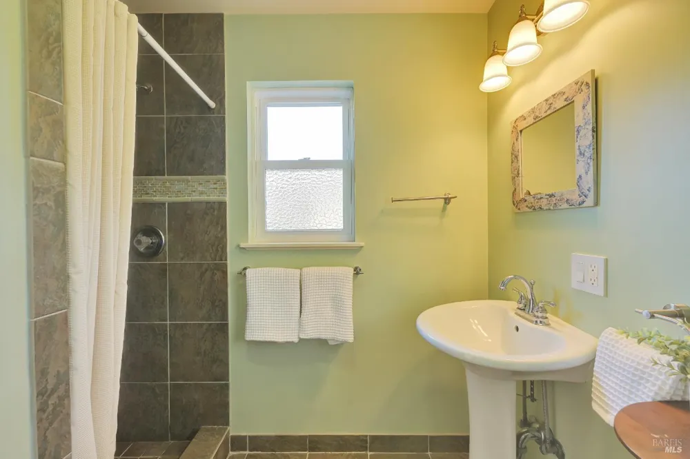 110 Willow Avenue Fairfax, CA 94930