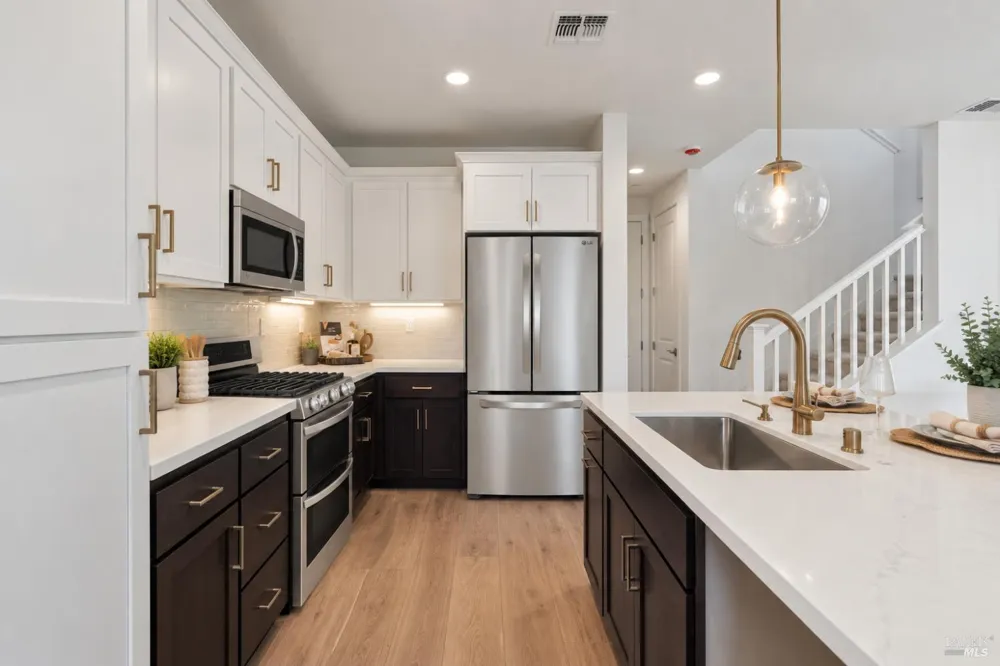 274 Everlove Court Santa Rosa, CA 95403