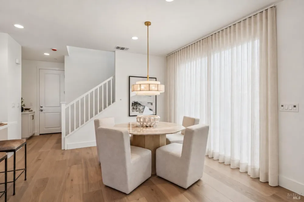 274 Everlove Court Santa Rosa, CA 95403