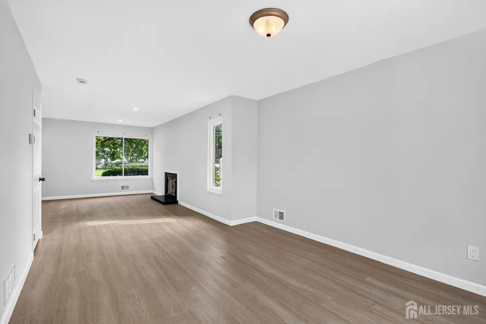 210 Oak Tree Avenue South Plainfield, NJ 07080