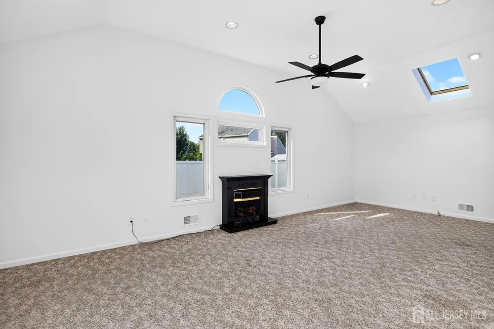 210 Oak Tree Avenue South Plainfield, NJ 07080