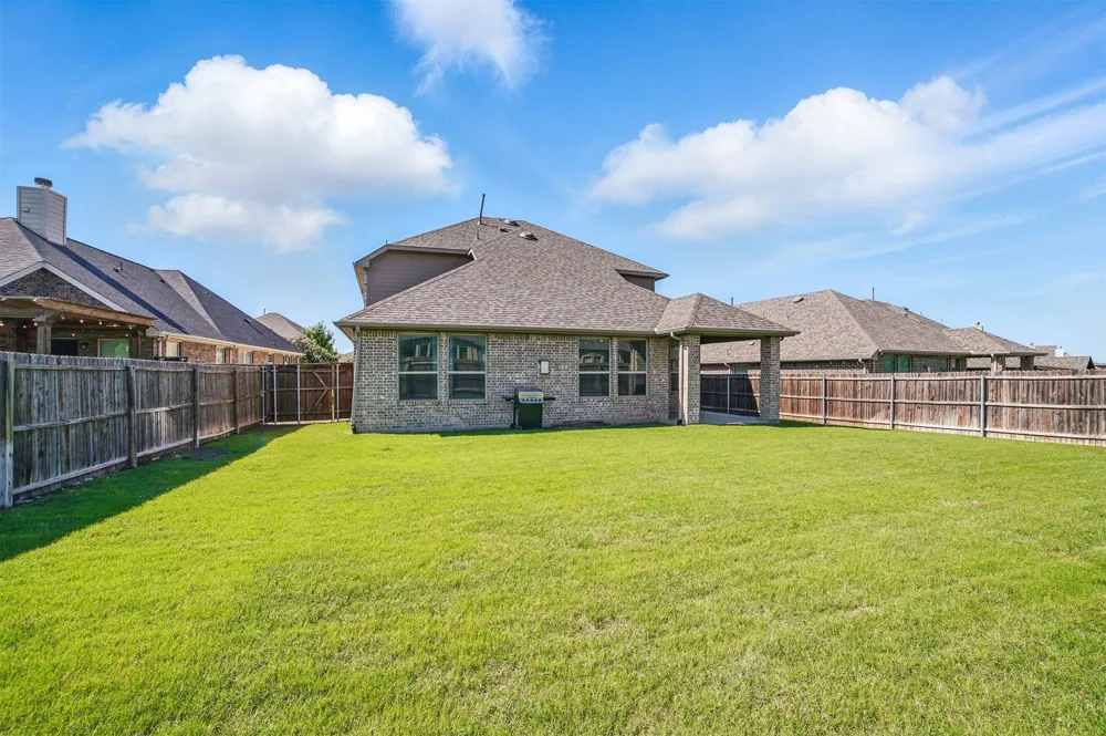 1306 Torrington Lane Forney, TX 75126