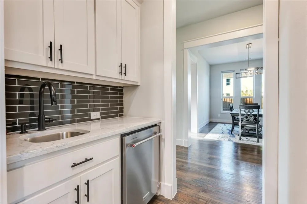 4102 Parkview Boulevard Celina, TX 75009