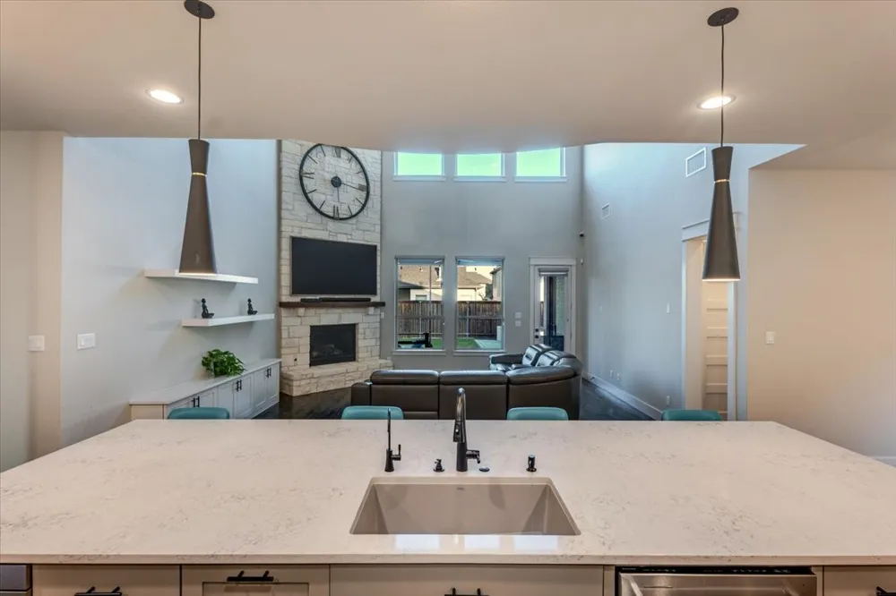 4102 Parkview Boulevard Celina, TX 75009