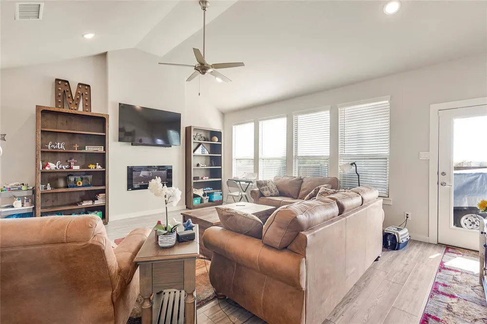 2513 Peoria Drive Fort Worth, TX 76179