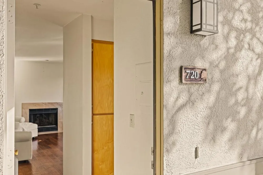 720 Pheasant Ridge Road Del Rey Oaks, CA 93940