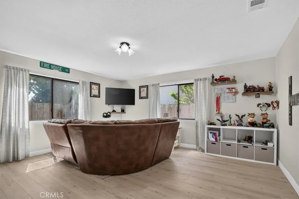 4439 Northoaks Lompoc, CA 93436