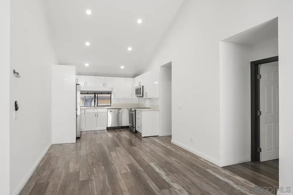 6186 Agee Street #264 San Diego, CA 92122