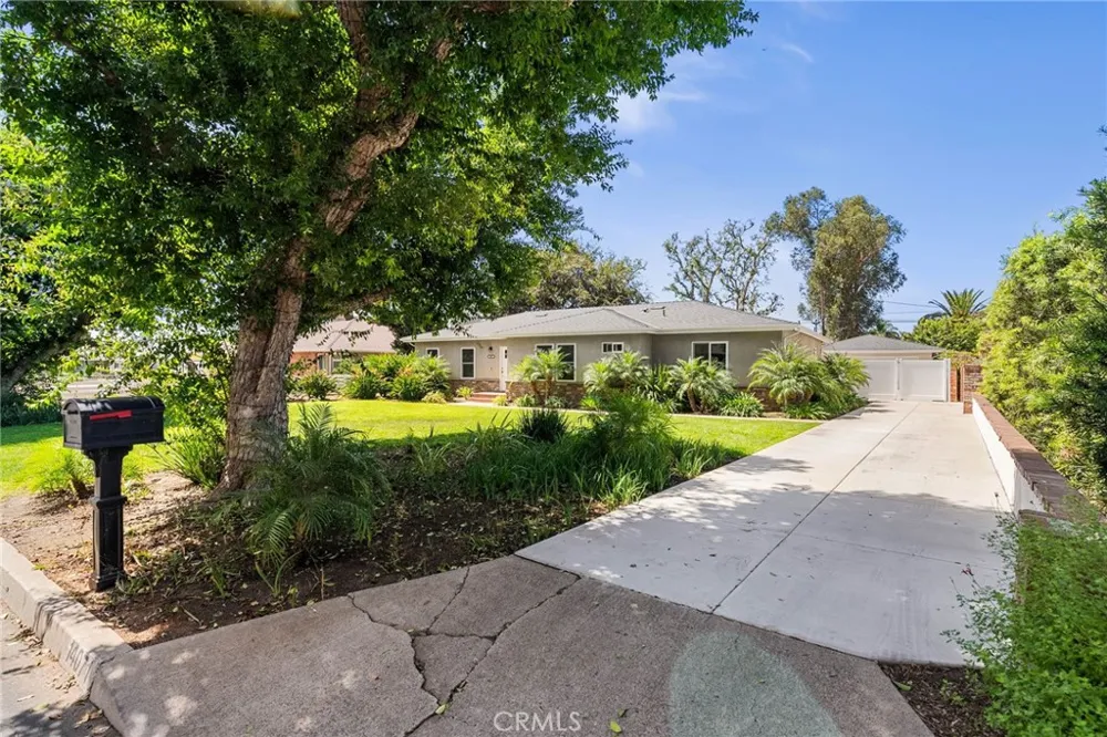 14701 Stratton Santa Ana, CA 92705
