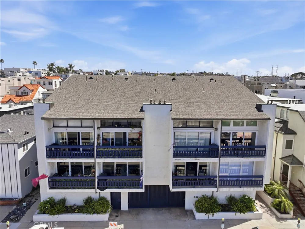 320 Hermosa #101 Hermosa Beach, CA 90254