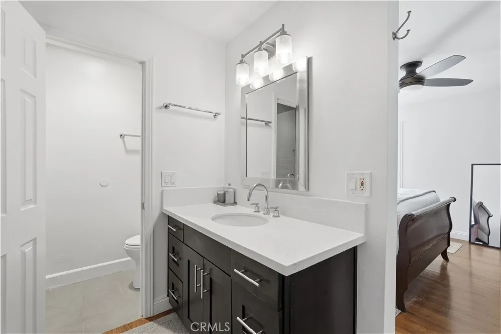 320 Hermosa #101 Hermosa Beach, CA 90254