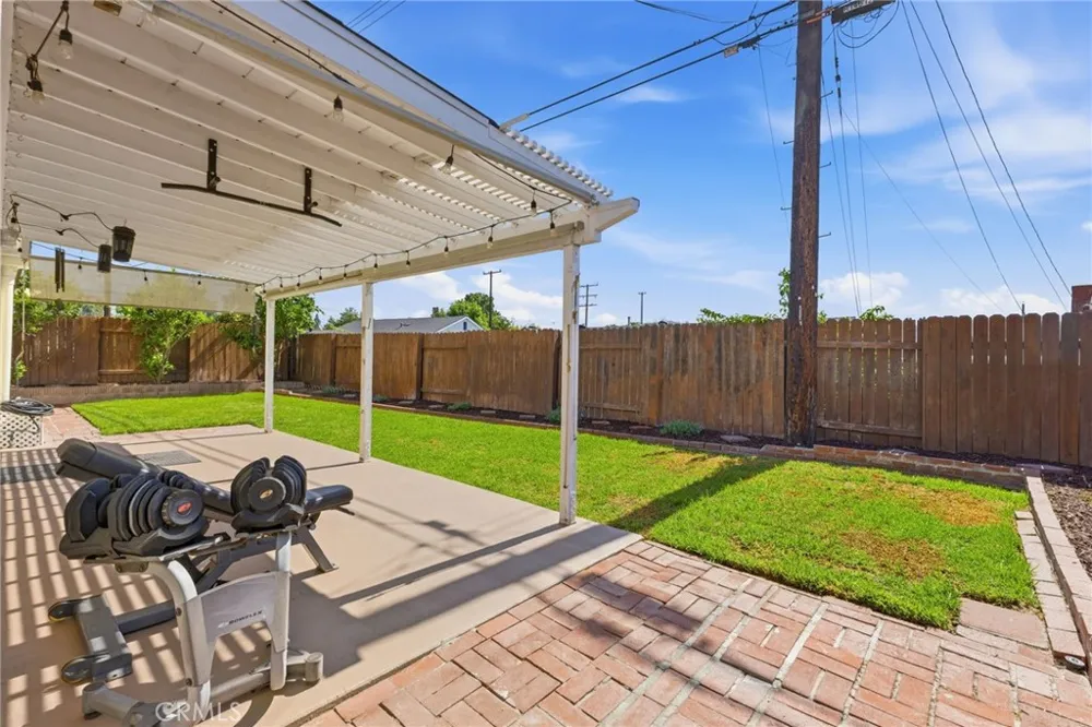 14612 Dunnet La Mirada, CA 90638