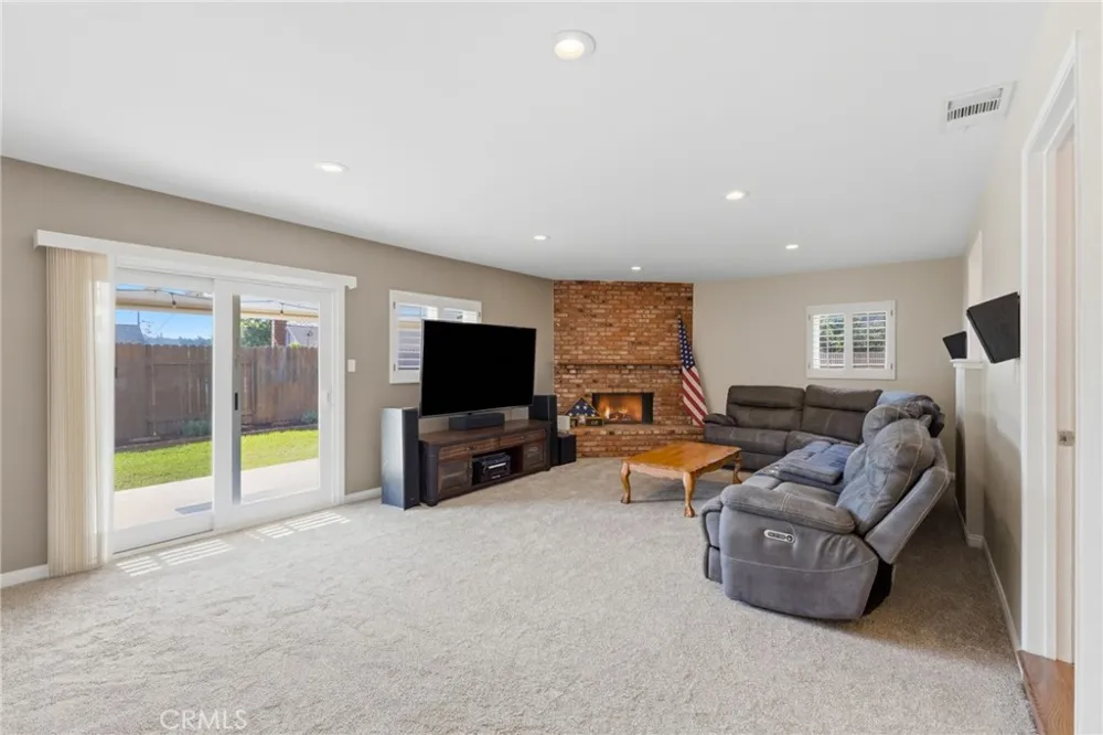 14612 Dunnet La Mirada, CA 90638