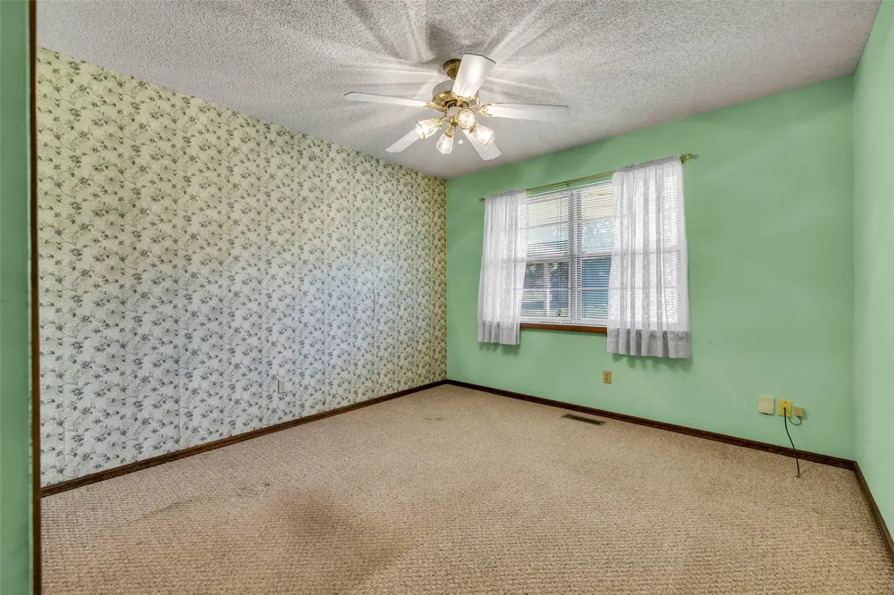 7585 143rd EastAvenue Owasso, OK 74055