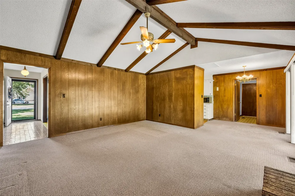 7585 143rd EastAvenue Owasso, OK 74055