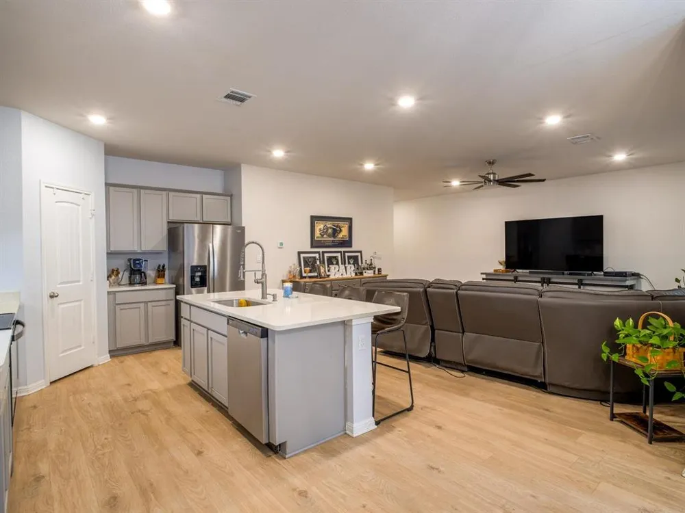 181 Standing Rock Lane Marble Falls, TX 78654