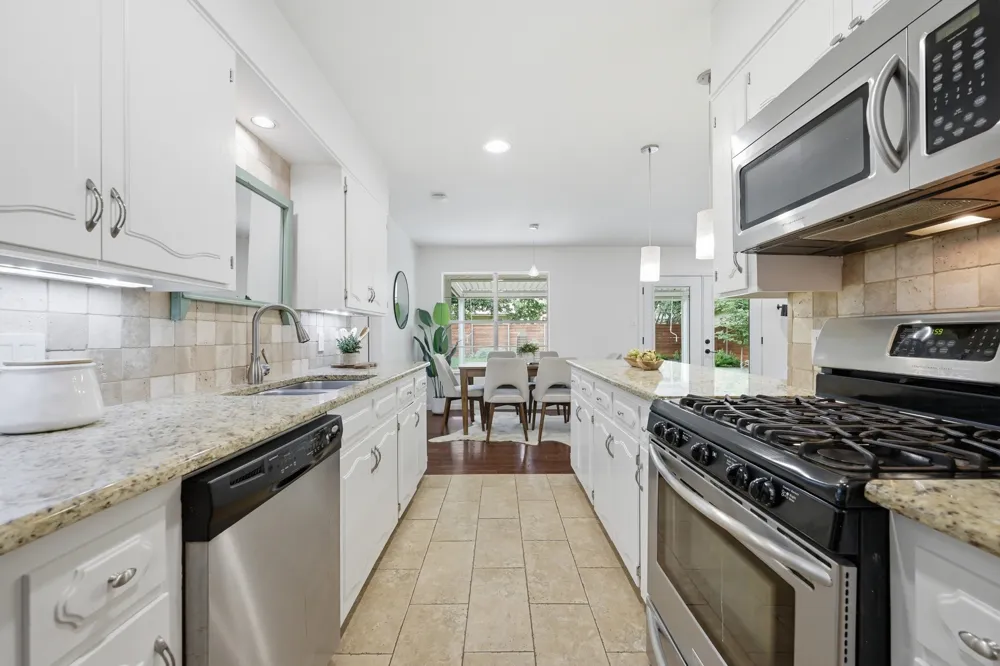 8503 Daleview Drive Austin, TX 78757
