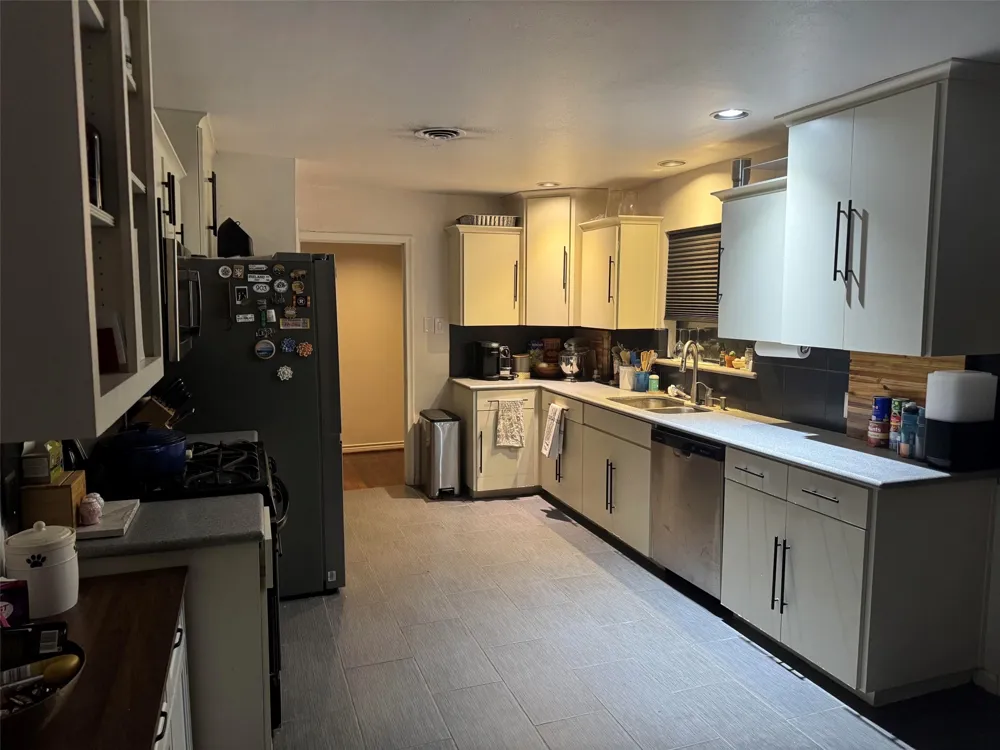 7328 Wild Valley Drive Dallas, TX 75231