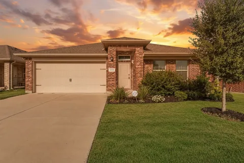 2208 Sadlers Creek Lane