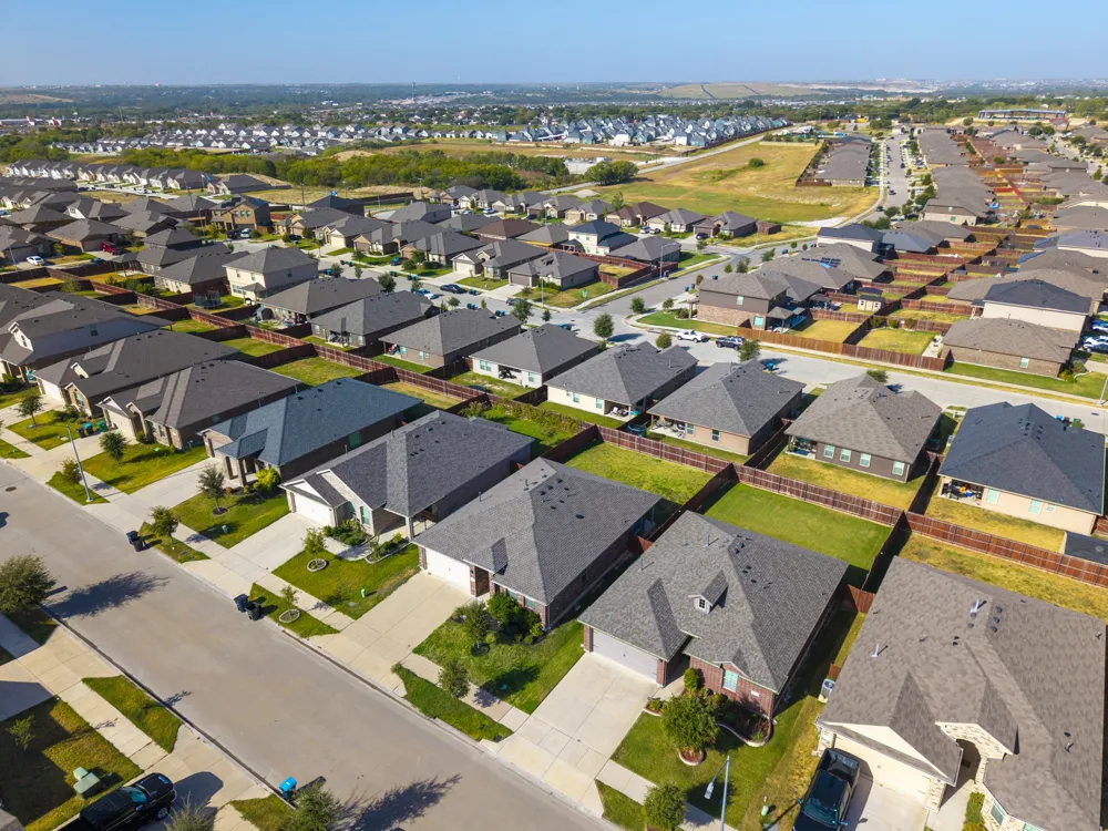 2208 Sadlers Creek Lane Fort Worth, TX 76108