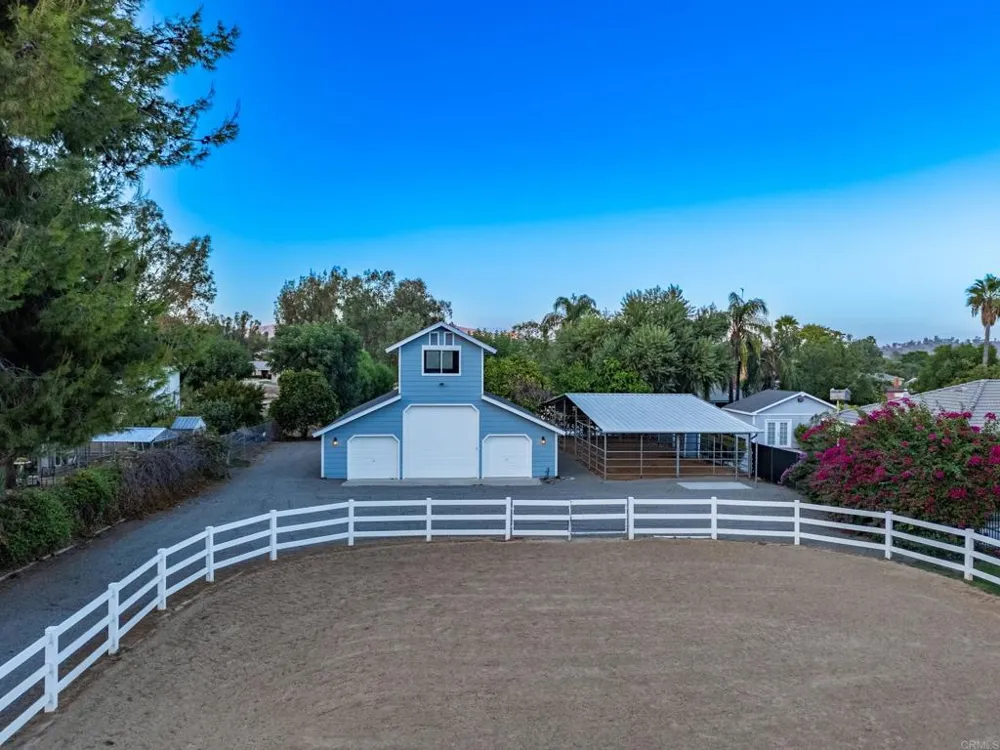 4126 Crestview Drive Lake Elsinore, CA 92530