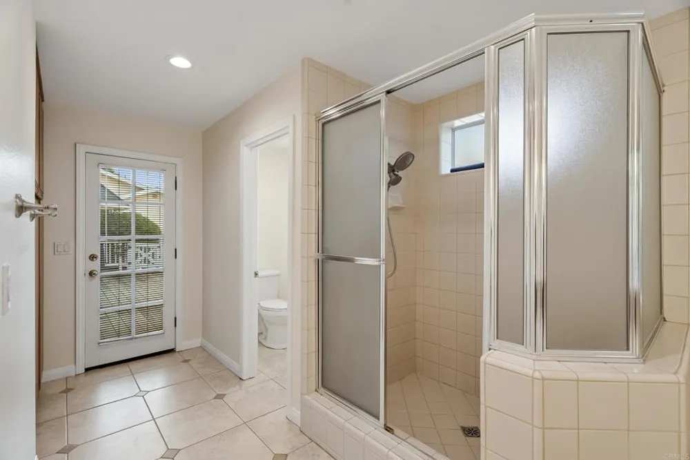 4126 Crestview Drive Lake Elsinore, CA 92530