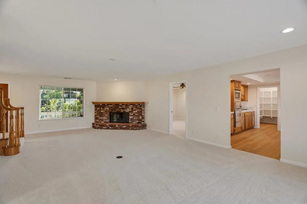 4126 Crestview Drive Lake Elsinore, CA 92530