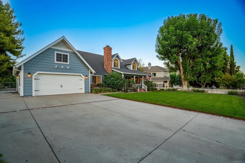 4126 Crestview Drive Lake Elsinore, CA 92530