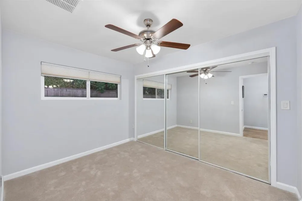 8837 Carmir Santee, CA 92071