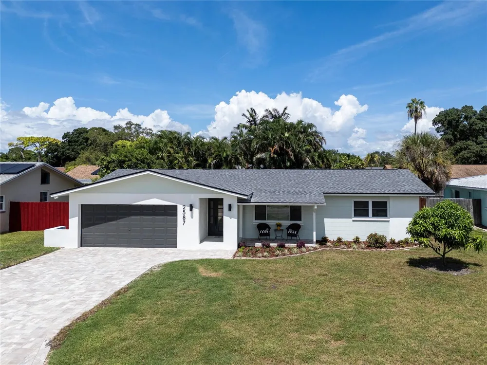 2587 60TH AVENUE S St Petersburg, FL 33712