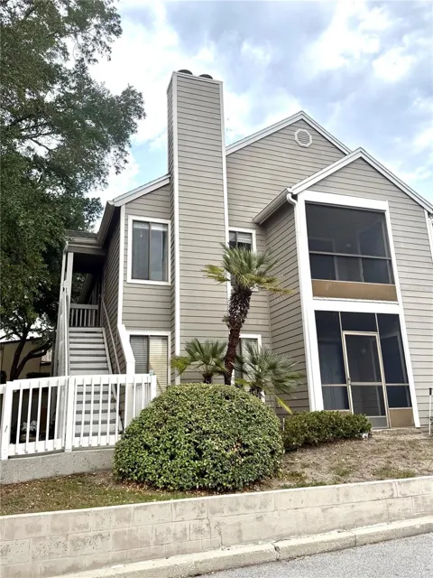 549 SUN RIDGE PLACE #201
