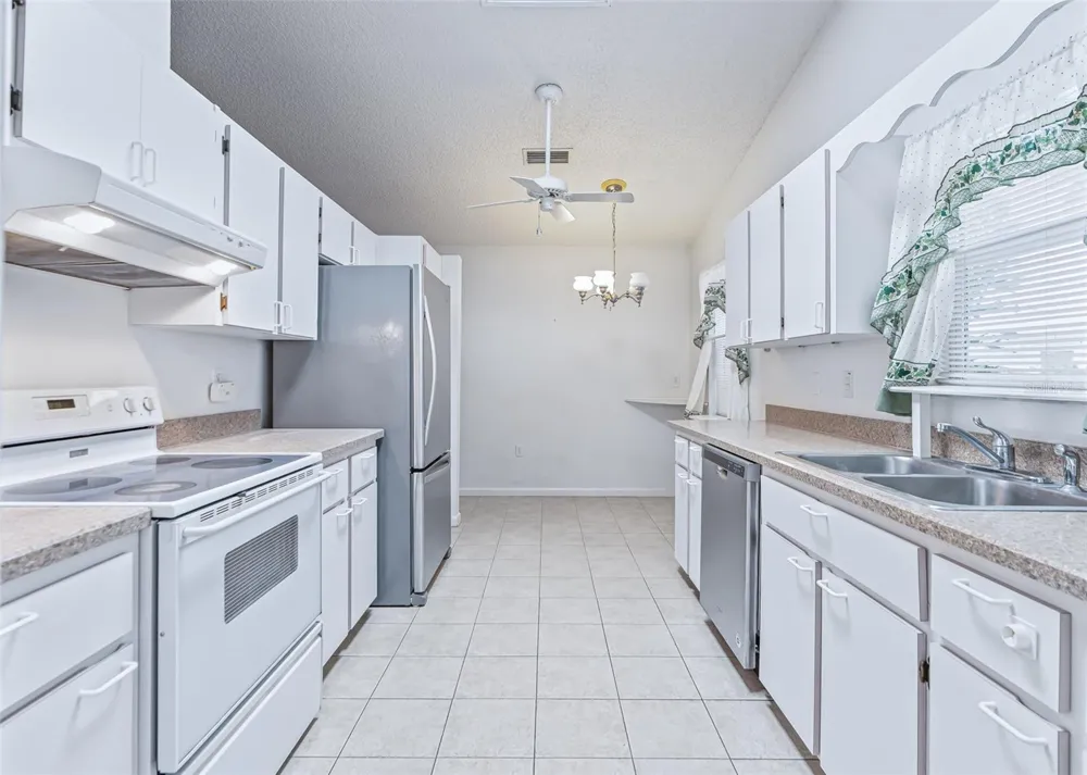 2311 BONNIE VIEW COURT Leesburg, FL 34788