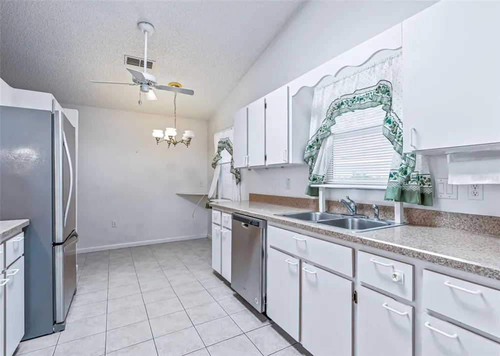 2311 BONNIE VIEW COURT Leesburg, FL 34788