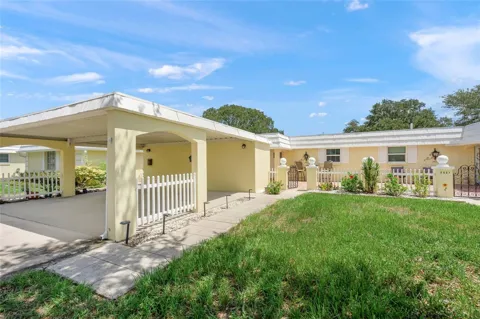 5823 TIDEWOOD AVENUE #8