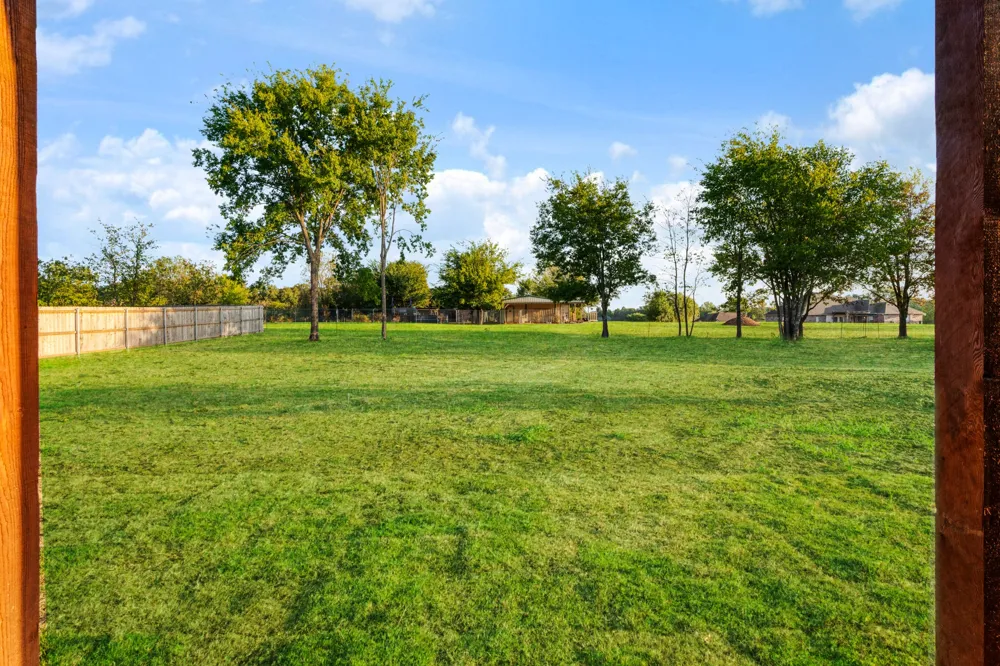 175 Helena Drive Powderly, TX 75477