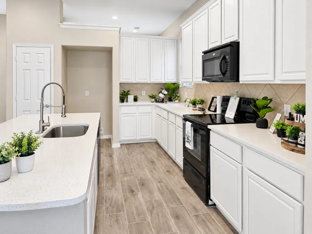 2004 Fort Stockton Drive Forney, TX 75126