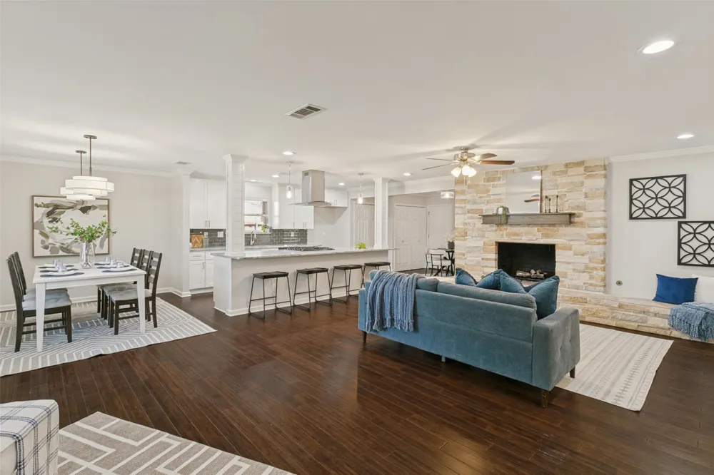 1728 Mapleton Drive Dallas, TX 75228
