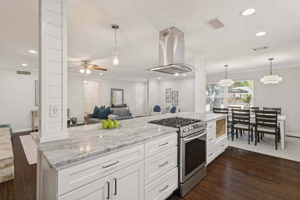 1728 Mapleton Drive Dallas, TX 75228