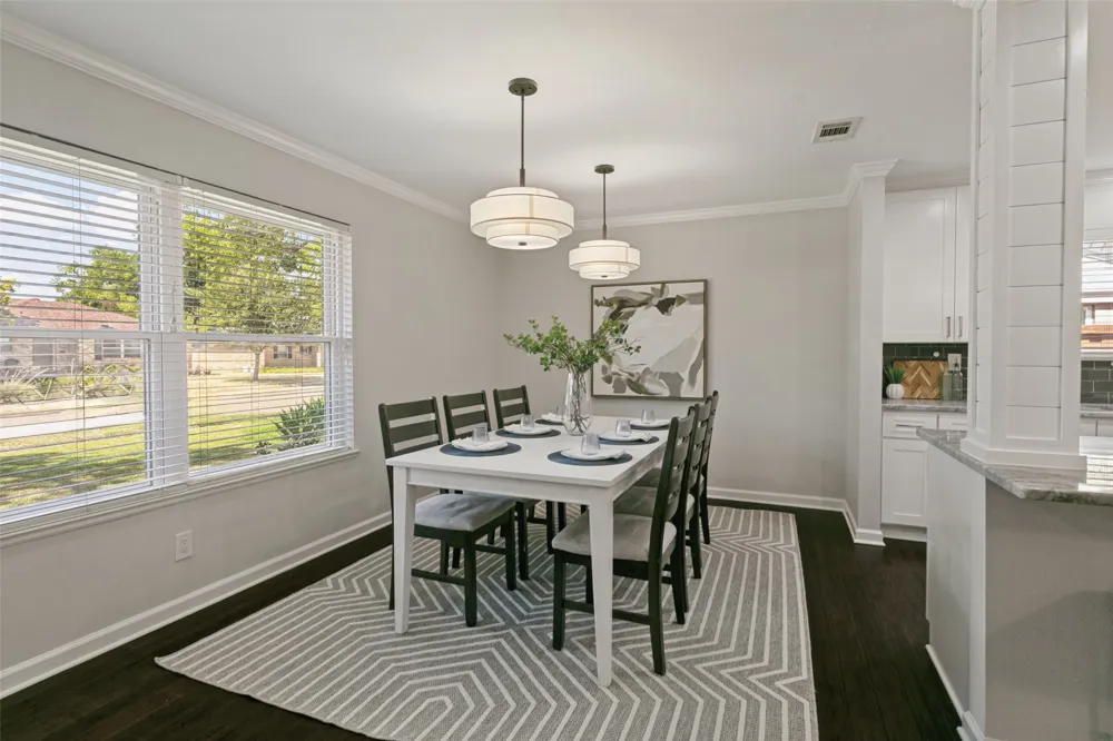 1728 Mapleton Drive Dallas, TX 75228