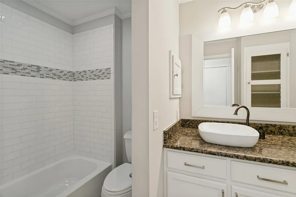 1728 Mapleton Drive Dallas, TX 75228