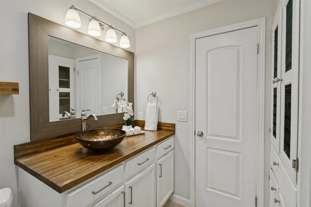 1728 Mapleton Drive Dallas, TX 75228