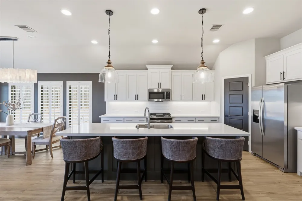 5640 Pradera Road Fort Worth, TX 76126